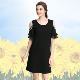 Đầm form A rớt vai kết pha lê tay voan
