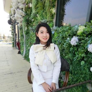 sét váy trắng nơ
