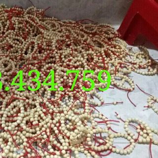 Chuyên sỉ vòng dâu tằm cho bé