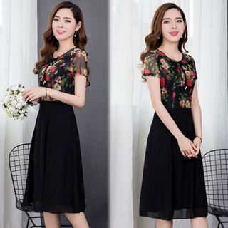 Đầm xòe chiffon in hoa 3D cổ phối ren trẻ trung