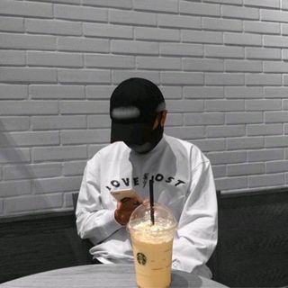 Áo nỉ Sweater trắng LOVE LOST