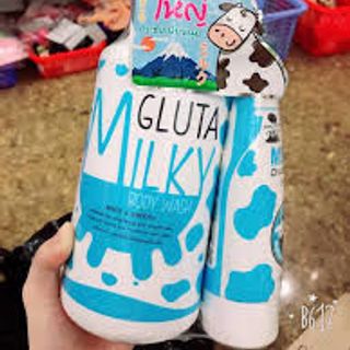 Sữa Tắm Glutamikl 850ml