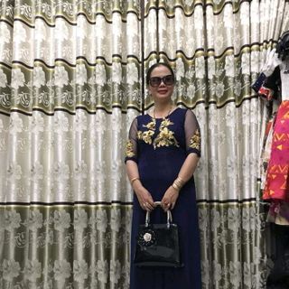 Đầm dạ hội trung niên