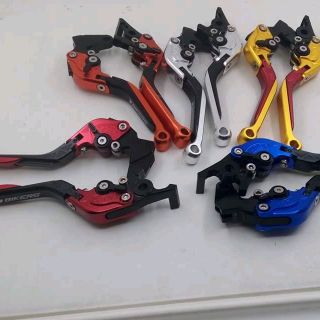tay biker kéo gãy