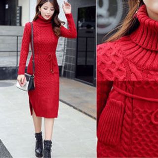 váy len túi cổ lọ
