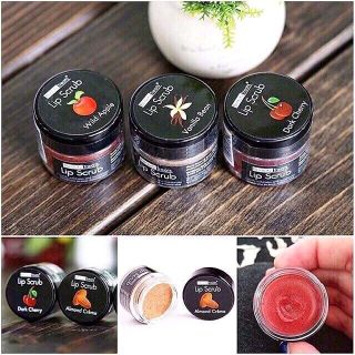tẩy té bào chết môi