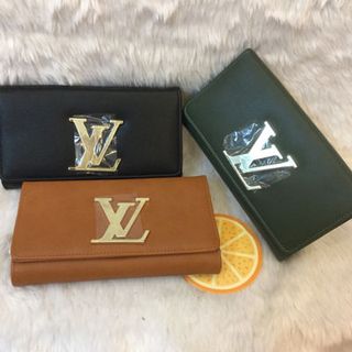 Ví cầm tay Clutch khoá