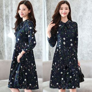 Đầm xòe nút sơ mi Hàn Quốc hoa lá nơ cổ