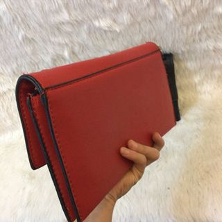 Ví cầm tay Clutch valen đinh