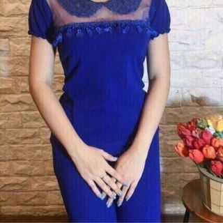 Sét cát hàn phối ren bèo cổ