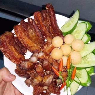 Thịt ba chỉ phơi một nắng