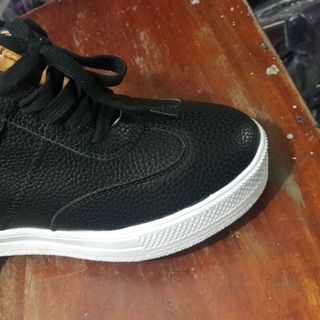 Giầy thể thao nữ độn đế 9cm