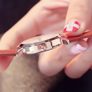 Đồng hồ Kezzi hãng nữ