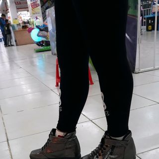 giày độn đế phong cách