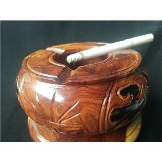 GẠT TÀN THUỐC GỖ TRẮC