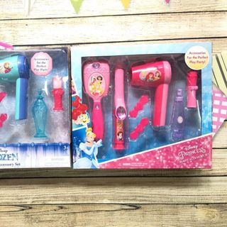 Bộ phụ kiện làm đẹp công chúa Disney Princess and Frozen Accessory Set Asst giá sỉ