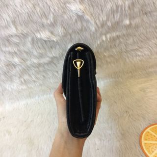 Ví cầm tay cluth da khoá trám xoay