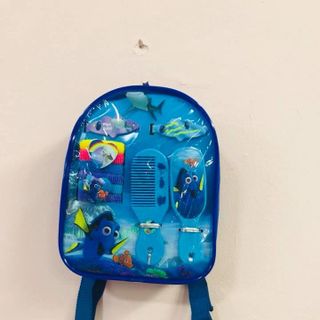 Balo kèm phụ kiện làm tóc Disney Finding Dory accessory backpack giá sỉ