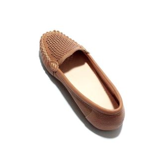Giày Mọi Da Cắt Laze Trên Nền Giày-MS19VN210