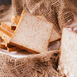 Bánh mì gối lát