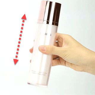 Nước hoa hồng dưỡng trắng và chống lão hóa Milky Dress