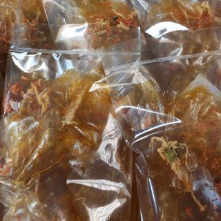 Bánh tráng sấy mắm