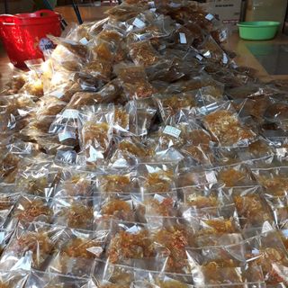 Bánh tráng sấy mắm