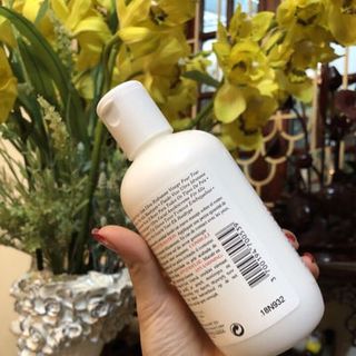 Sữa dưỡng ẩm mịn da Kiehls