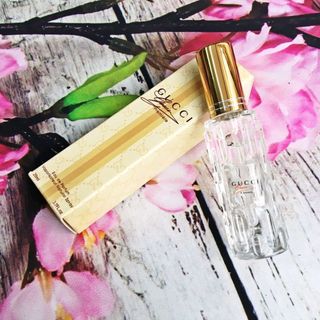 Nước hoa chiết pháp mẫu