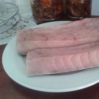 LƯỜN CÁ THU - CHUYÊN SỈ