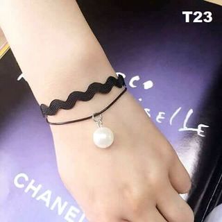 Vòng tay choker