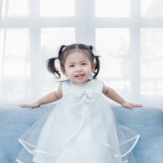 Đầm gợn sóng kim tuyến cho bé