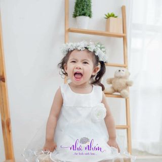 Đầm xòe bông hồng cho bé gái