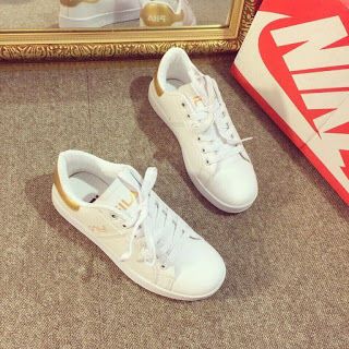 Giầy Thể Thao Gót Logo Fila D0017E