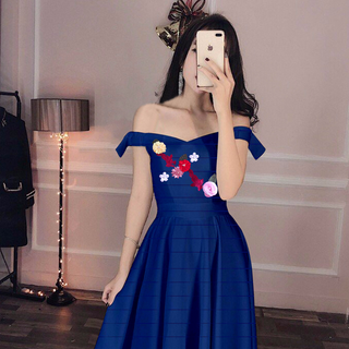 Đầm xoè bẹt vai siêu sang