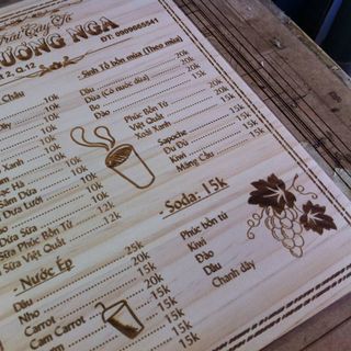 menu bằng gỗ