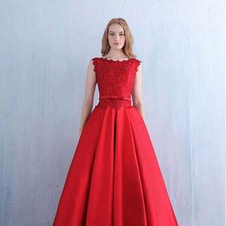 ĐẦM DẠ HỘI PHỐI REN