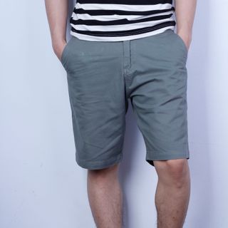 Quần Short KaKi PullBear
