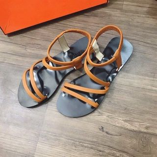 SANDAL HỌC SINH NHIỀU DÂY D0018E
