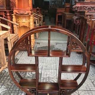 Kệ Đồng Tiền