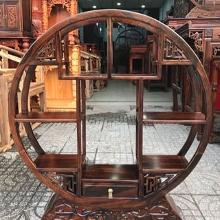 Kệ Đồng Tiền