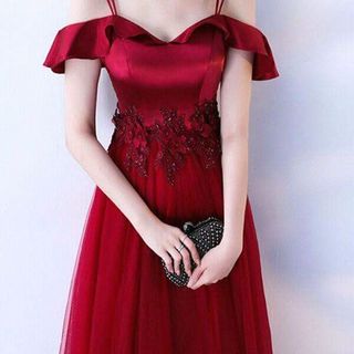 ĐẦM MAXI DẠ HỘI TRỄ VAI