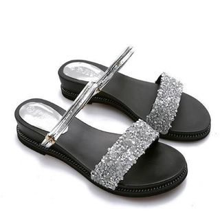 Sandal Kim Sa