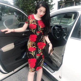 Đầm - váy nữ cá tính cực đẹp dành cho những cô nàng thích mặc đẹp