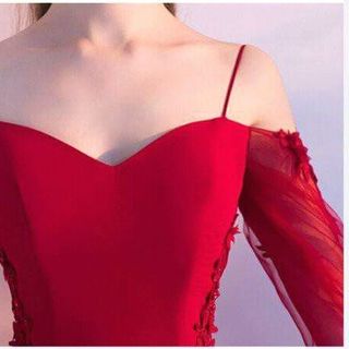 ĐẦM BODY DẠ HỘI TRỄ VAI