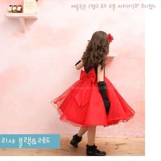 ĐẦM XÒE BÉ ĐÍNH HOA KIM SA
