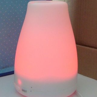 Máy khuếch tán tinh dầu phun sương SmartScent 886