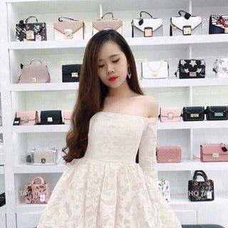 đầm ren