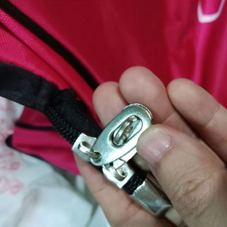 Túi Du Lịch Có Tay Kéo