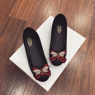 BỆT ONG NƠ ĐÁ D0020E